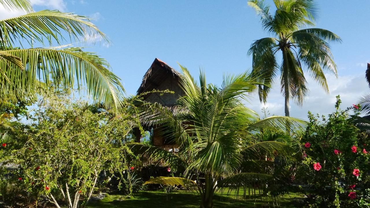 Moalboal T Breeze Coastal Resort Esterno foto
